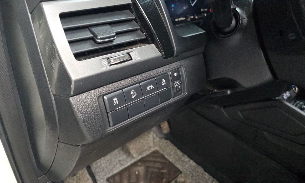 KG_Mobility_Ssangyong Rexton 2023