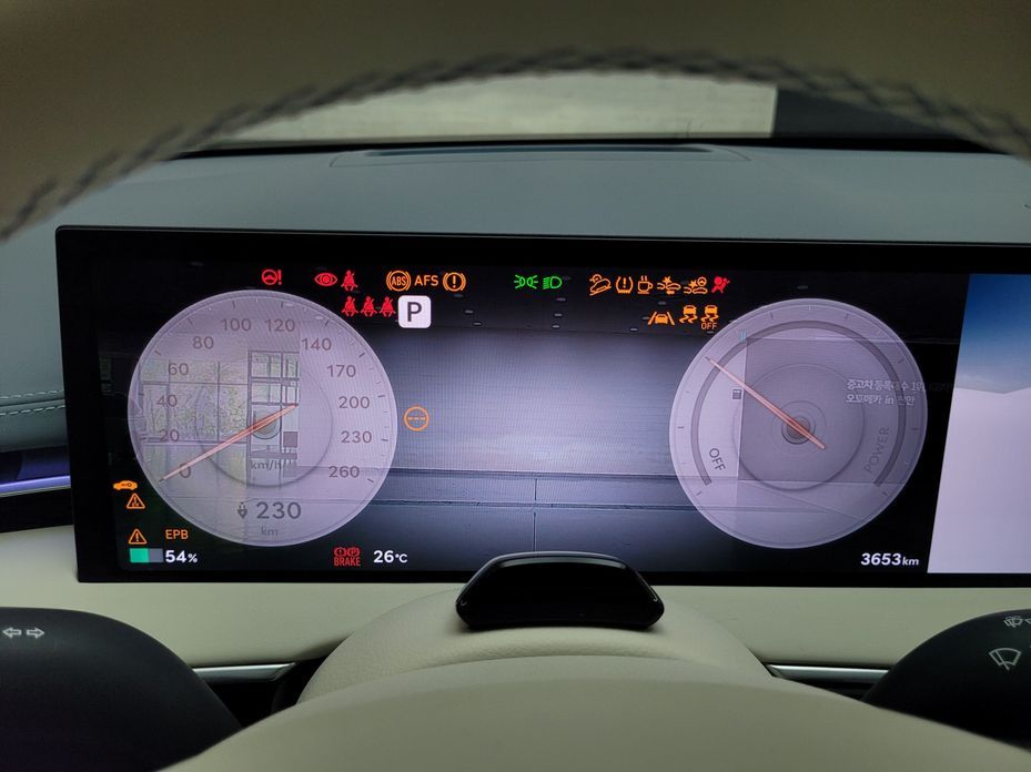 Genesis GV70 2025