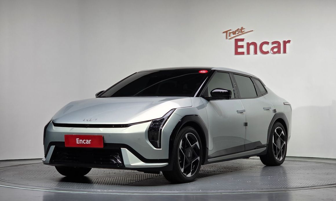 Kia EV4 2026