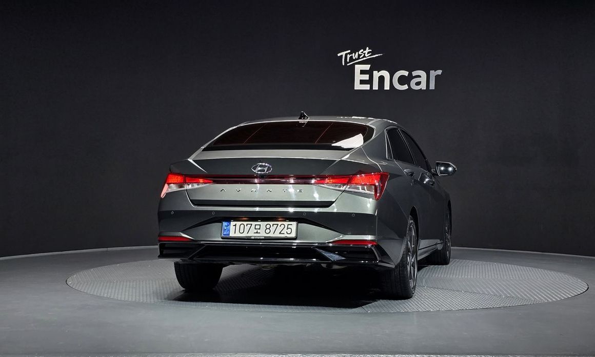 Hyundai AVANTE 2021
