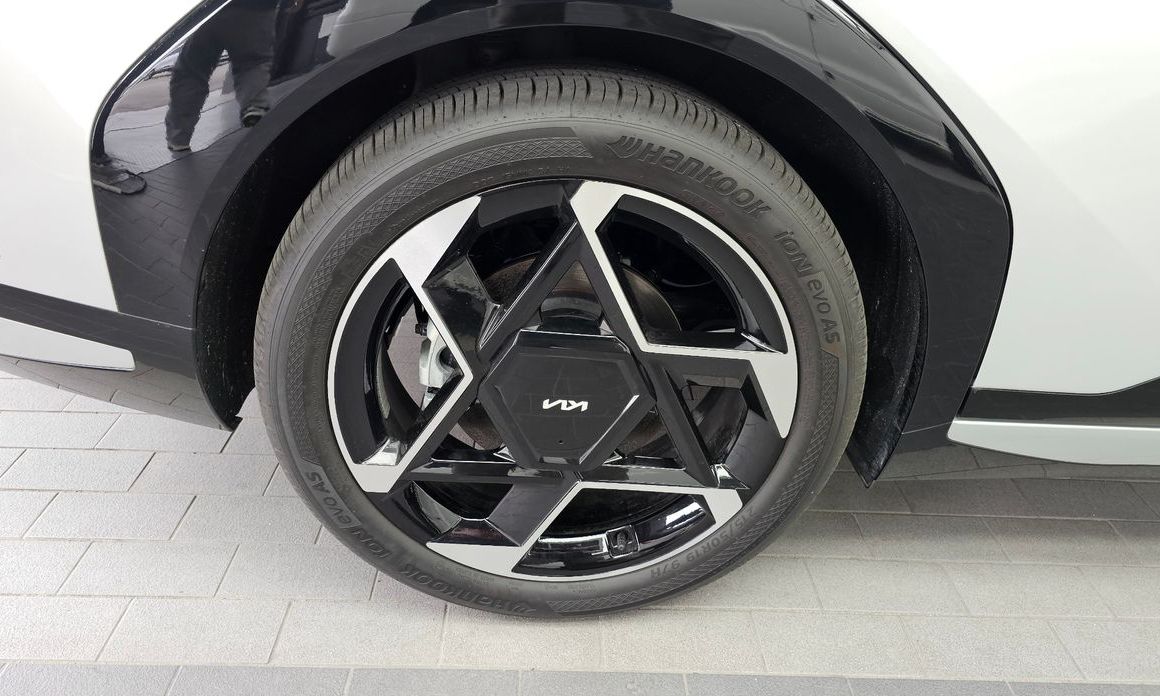 Kia EV4 2026