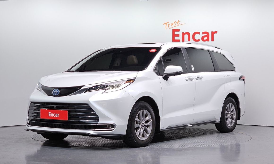 Toyota Sienna 2024
