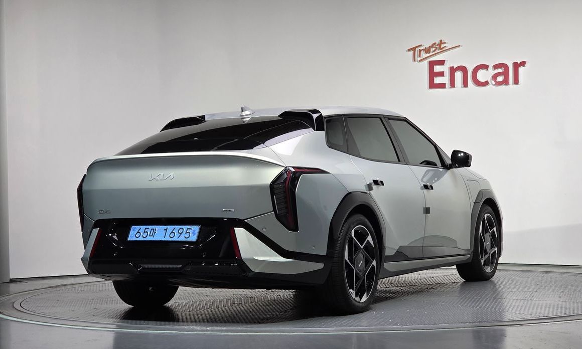 Kia EV4 2026