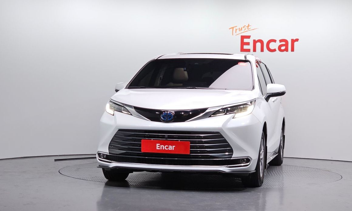 Toyota Sienna 2024