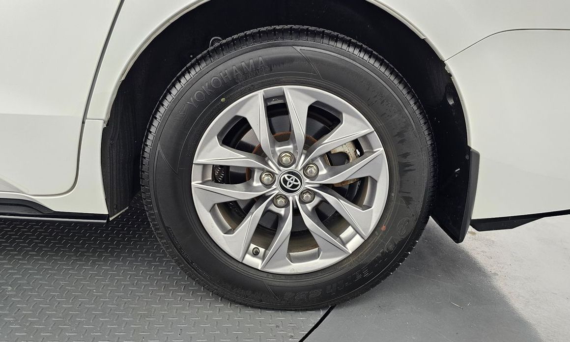 Toyota Sienna 2024