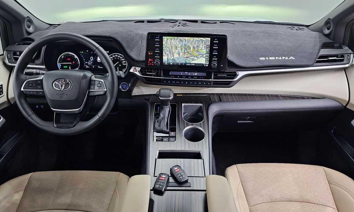 Toyota Sienna 2024