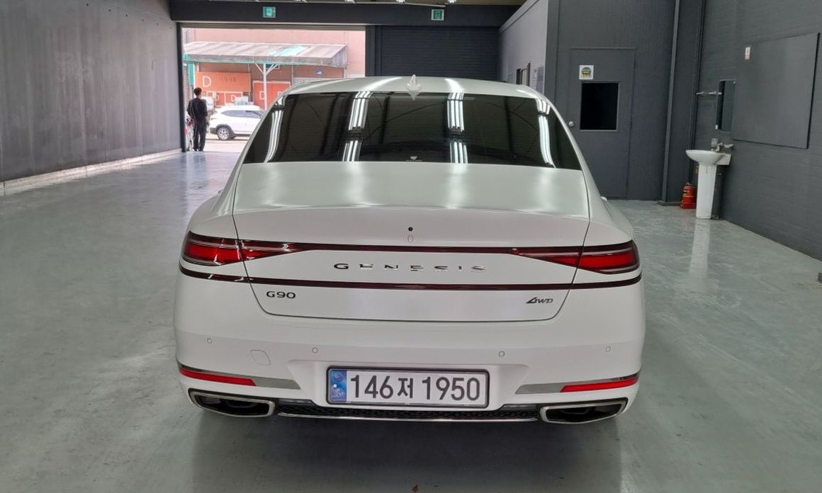 Genesis G90 2023