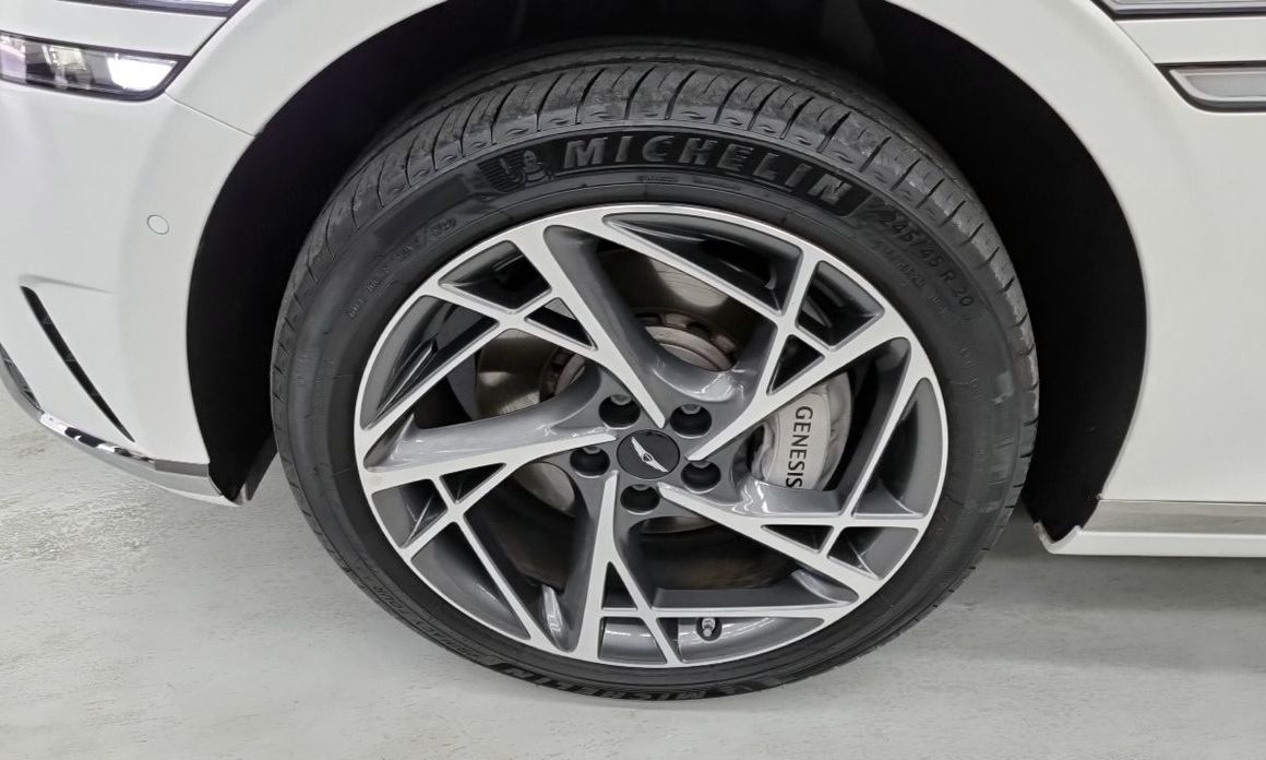 Genesis G90 2023