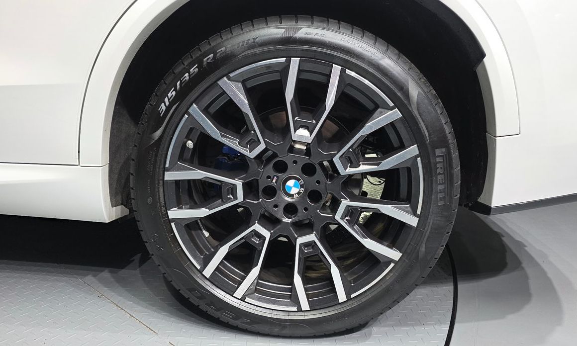 BMW X5 2025