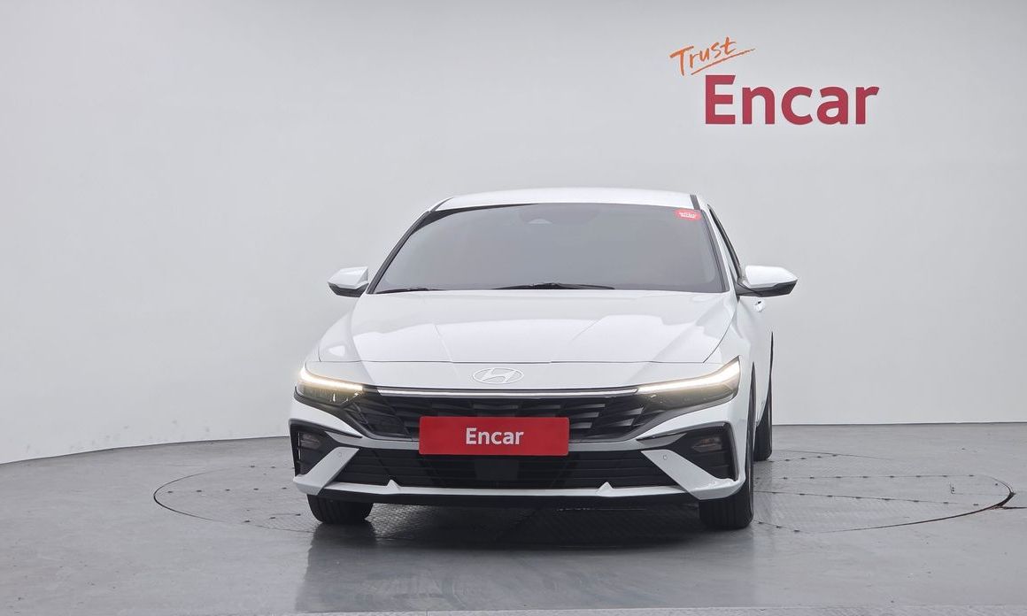 Hyundai AVANTE 2025