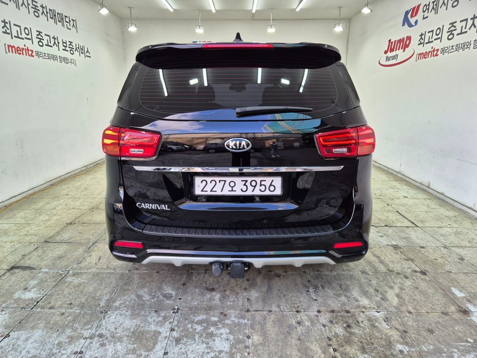 Kia Canival 2019