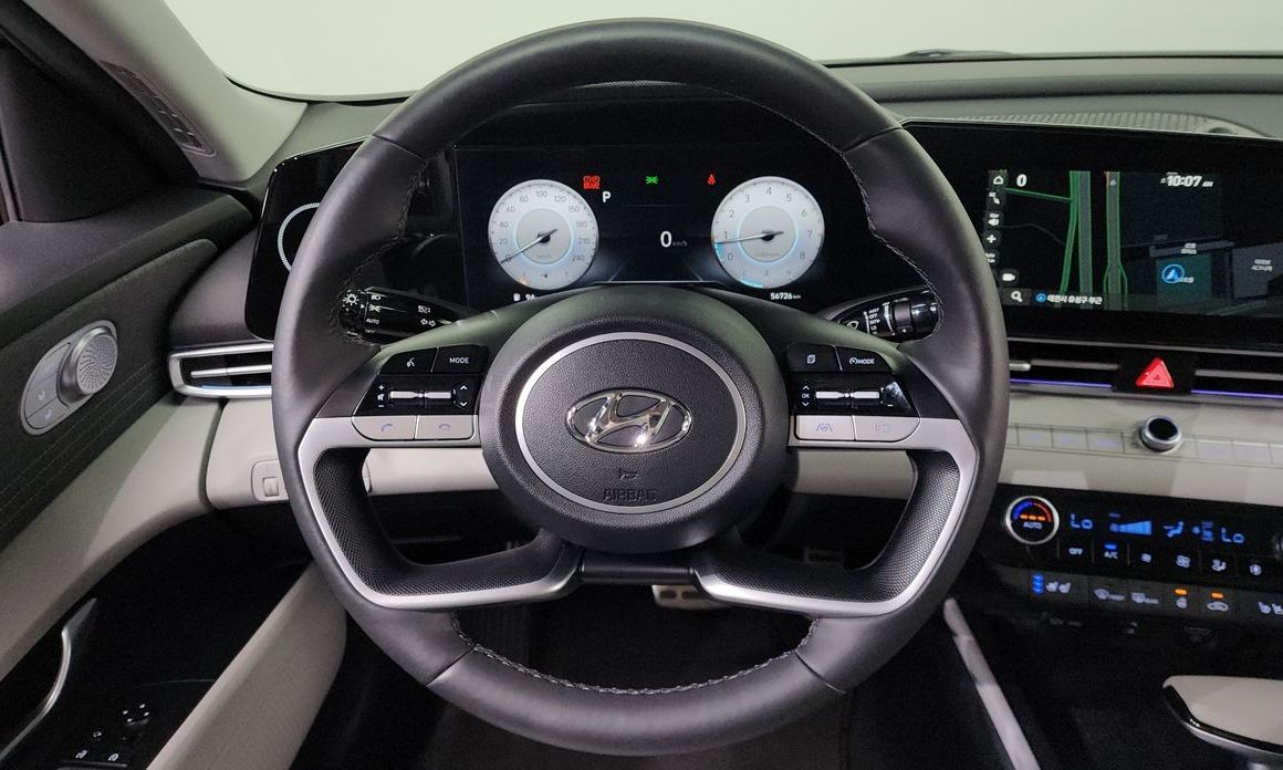 Hyundai AVANTE 2023