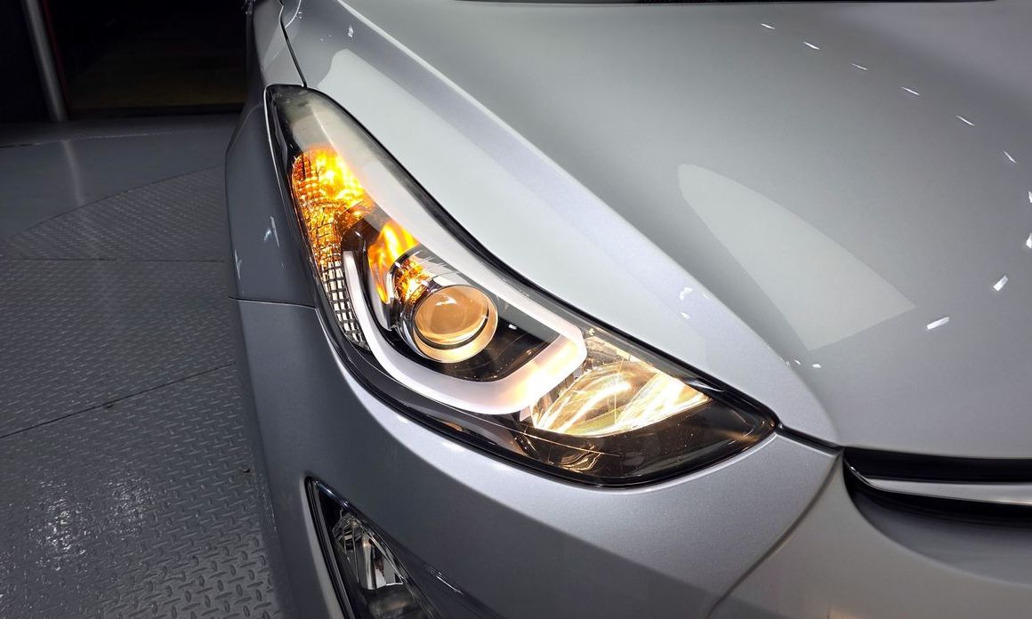Hyundai AVANTE 2015