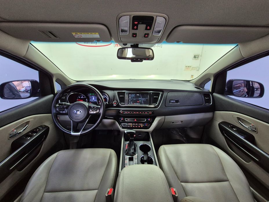 Kia Canival 2019