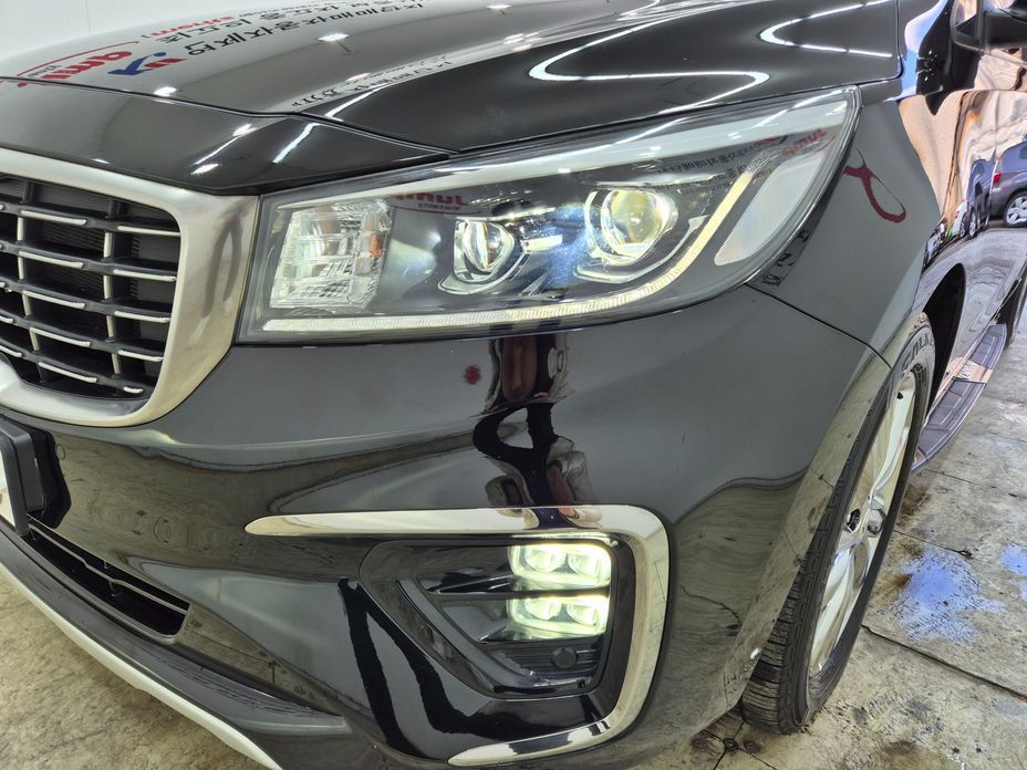 Kia Canival 2019