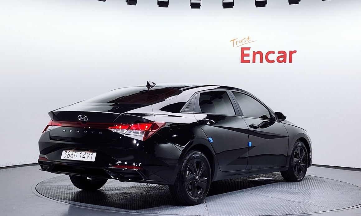 Hyundai AVANTE 2023