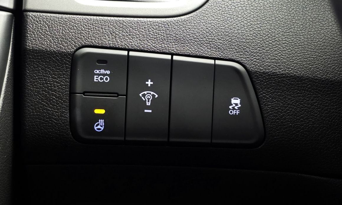 Hyundai AVANTE 2015