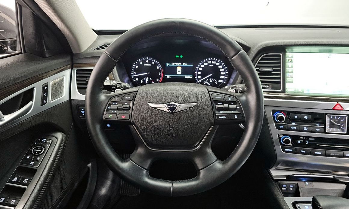 Genesis G80 2017