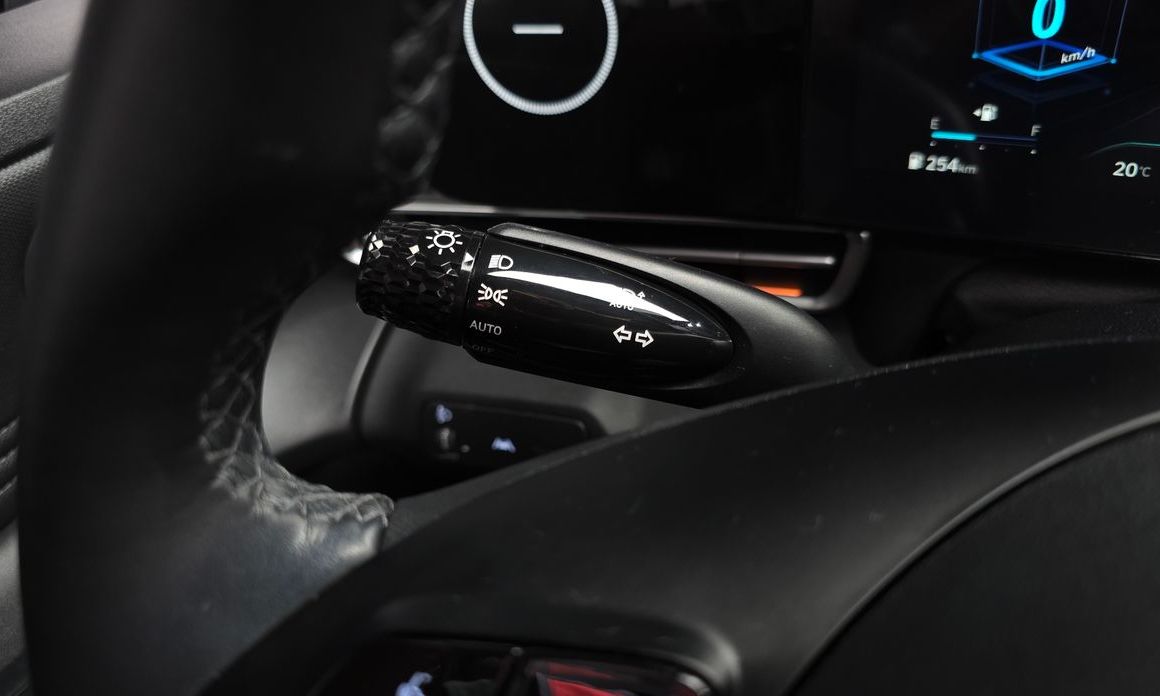 Hyundai AVANTE 2022
