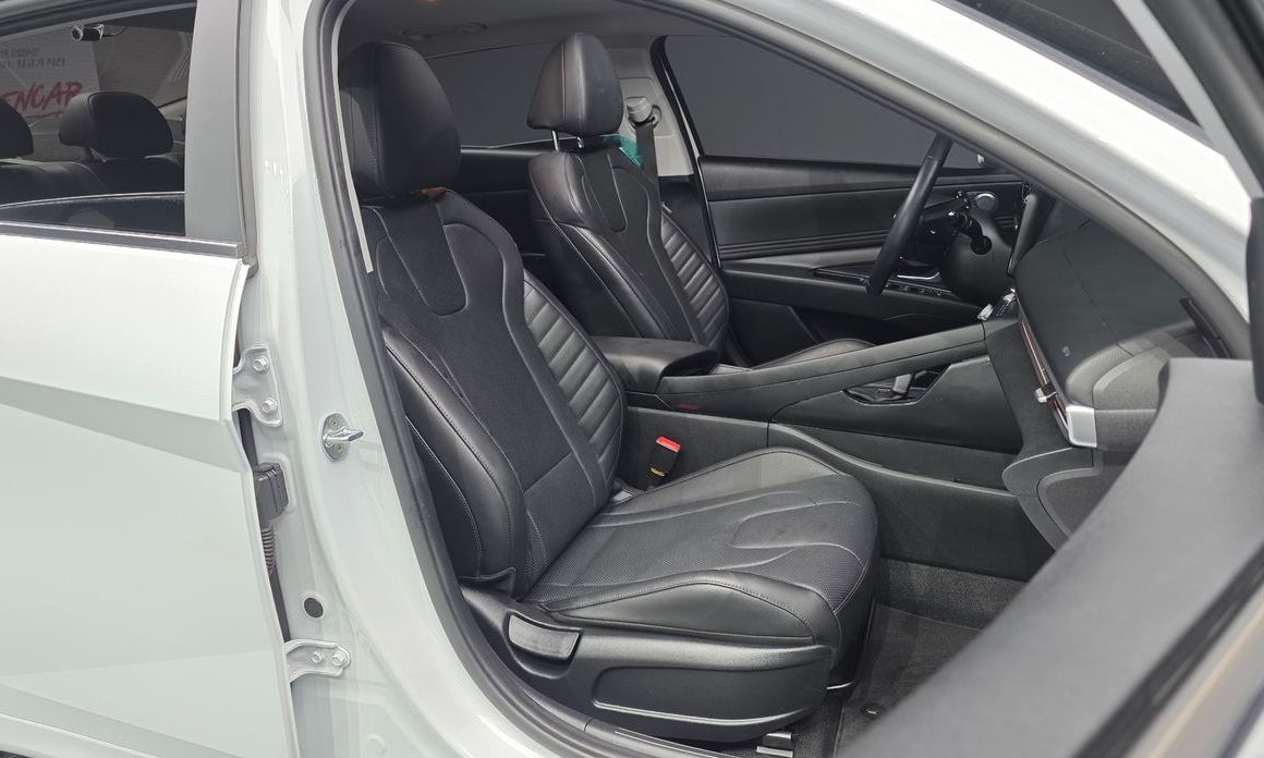 Hyundai AVANTE 2022