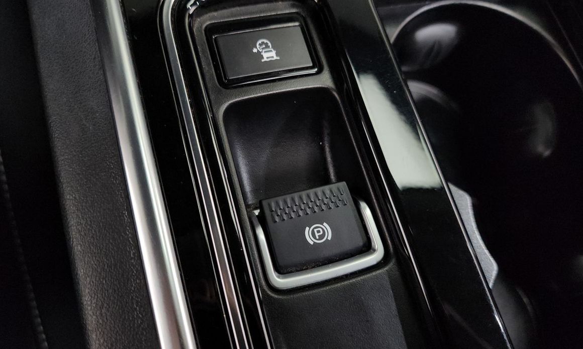 Jaguar XE 2018