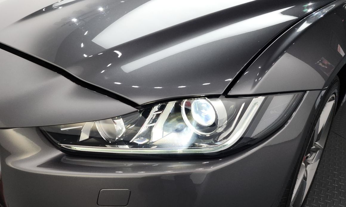 Jaguar XE 2018