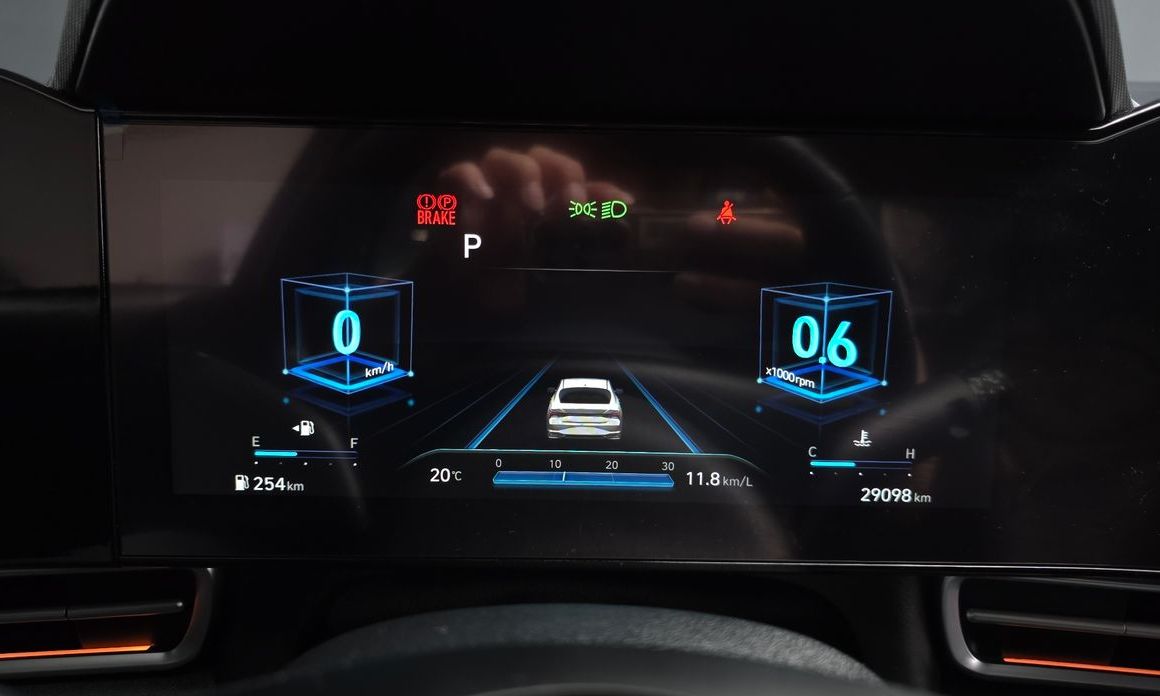 Hyundai AVANTE 2022