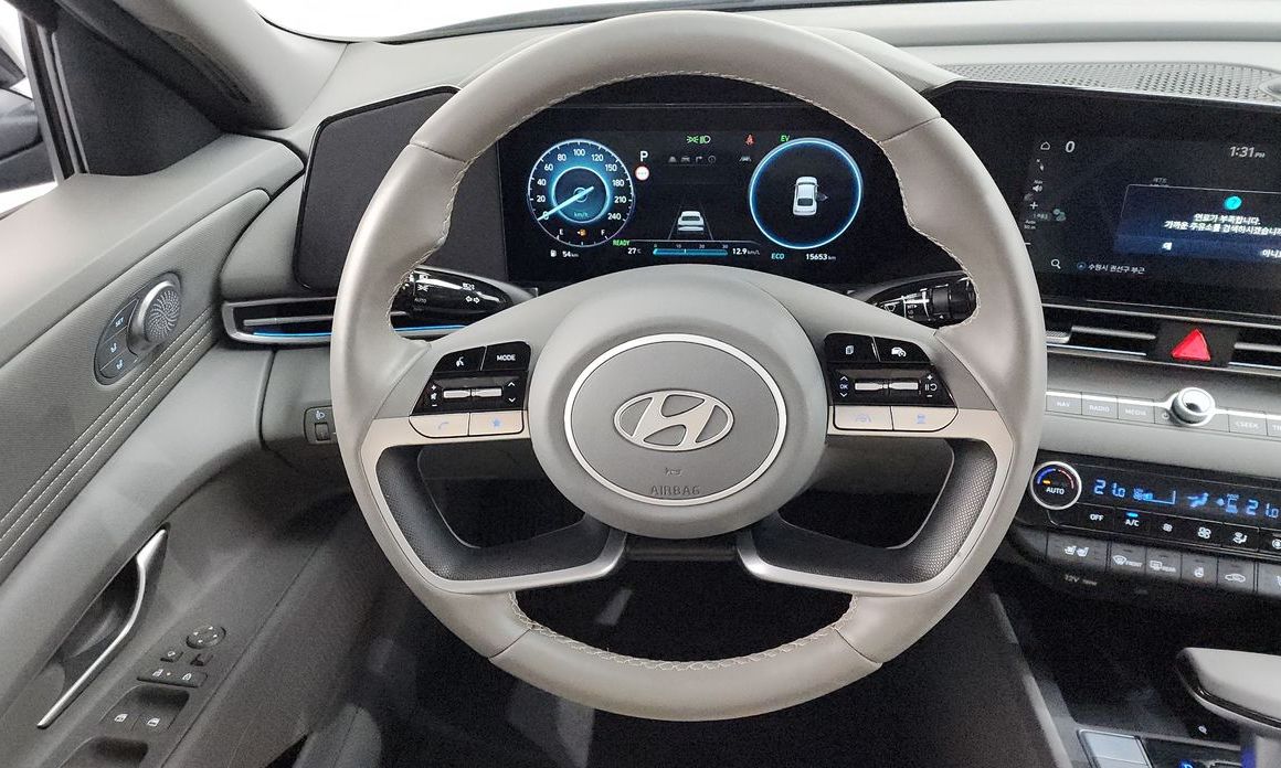 Hyundai AVANTE 2026