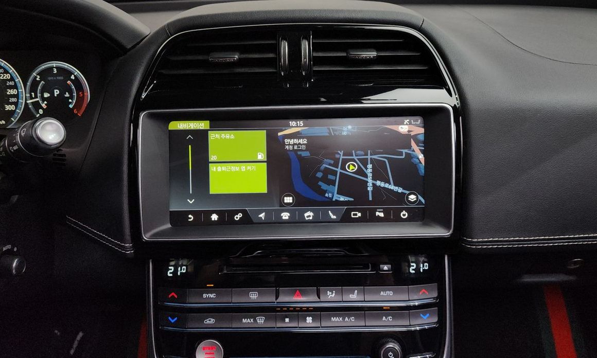Jaguar XE 2018