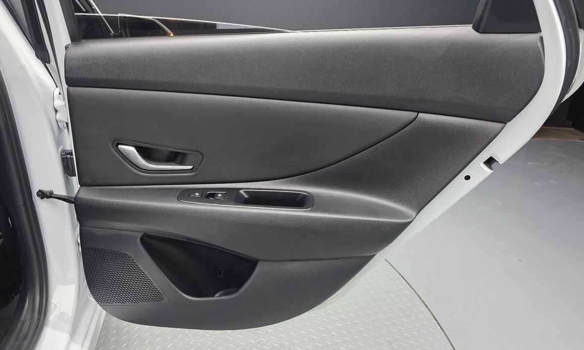 Hyundai AVANTE 2022