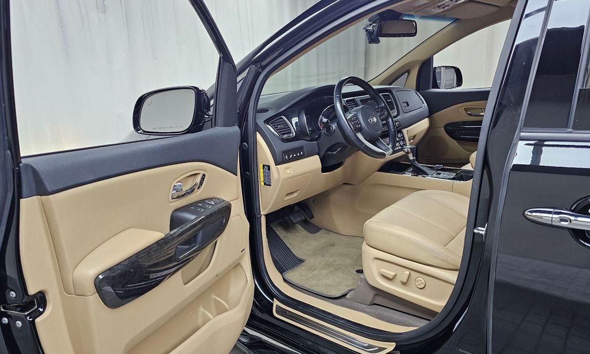 Kia Canival 2019