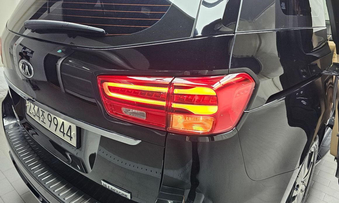 Kia Canival 2019