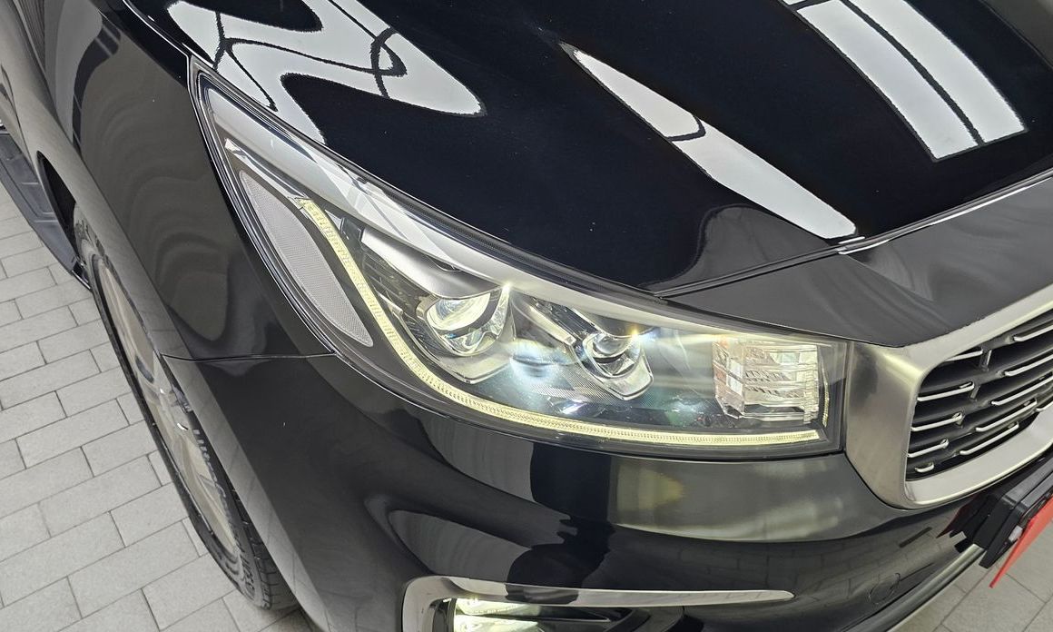 Kia Canival 2019