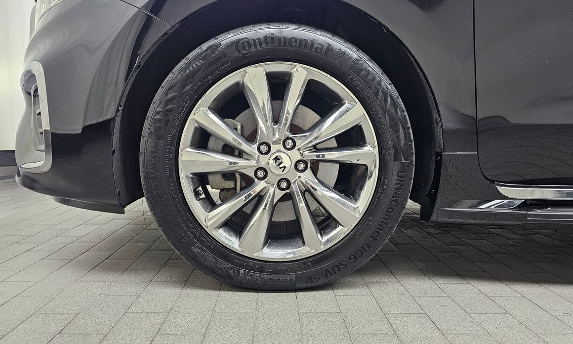 Kia Canival 2019