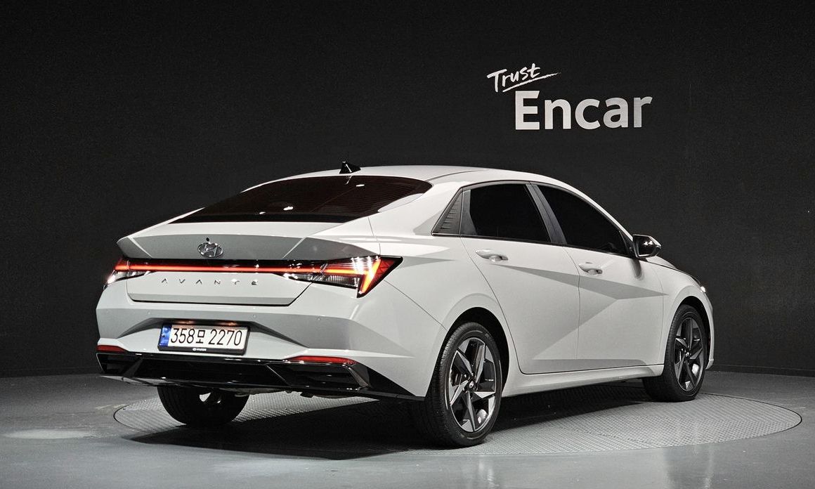 Hyundai AVANTE 2023