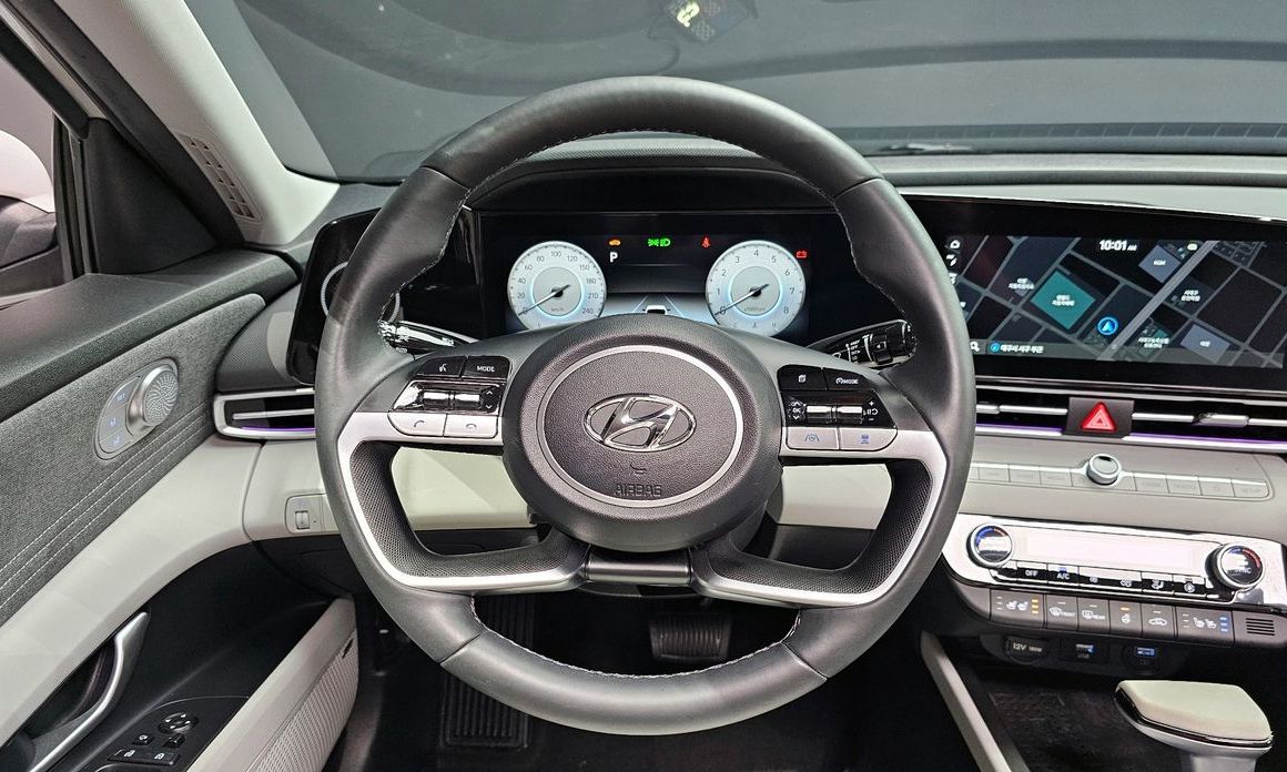 Hyundai AVANTE 2023