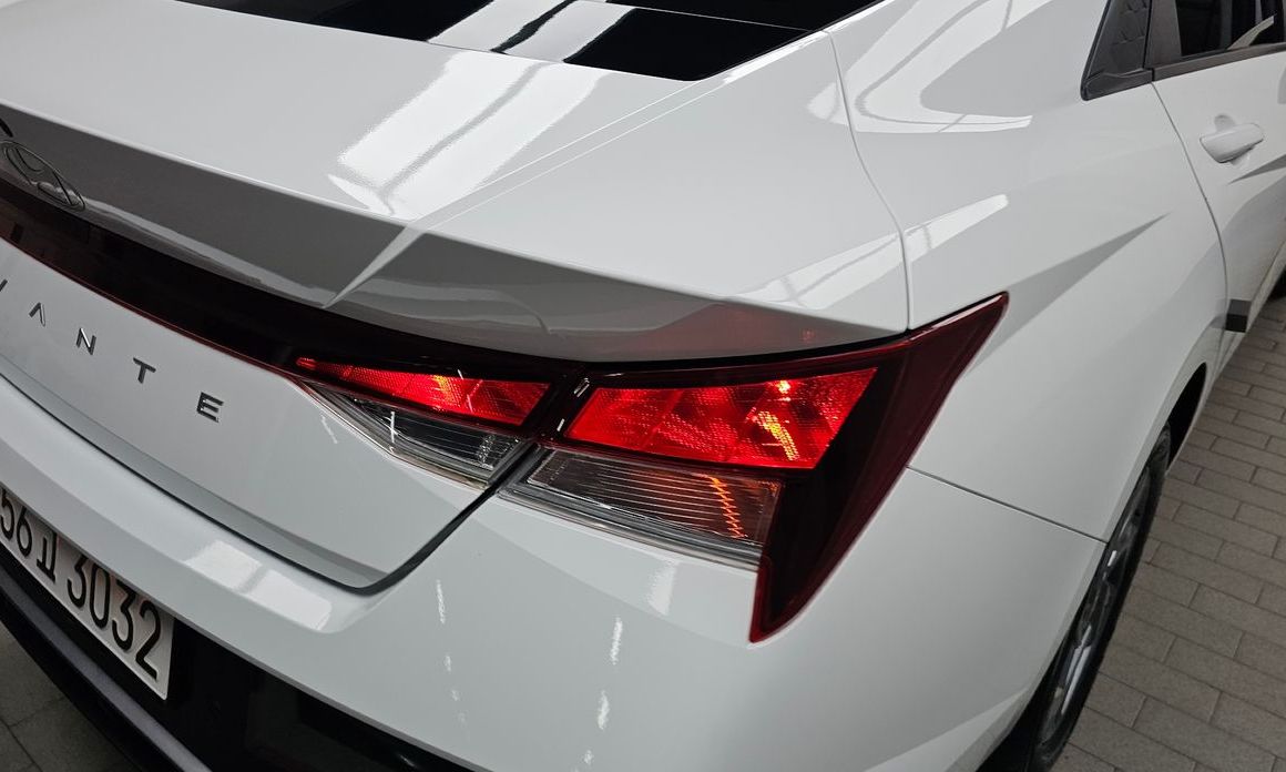Hyundai AVANTE 2025