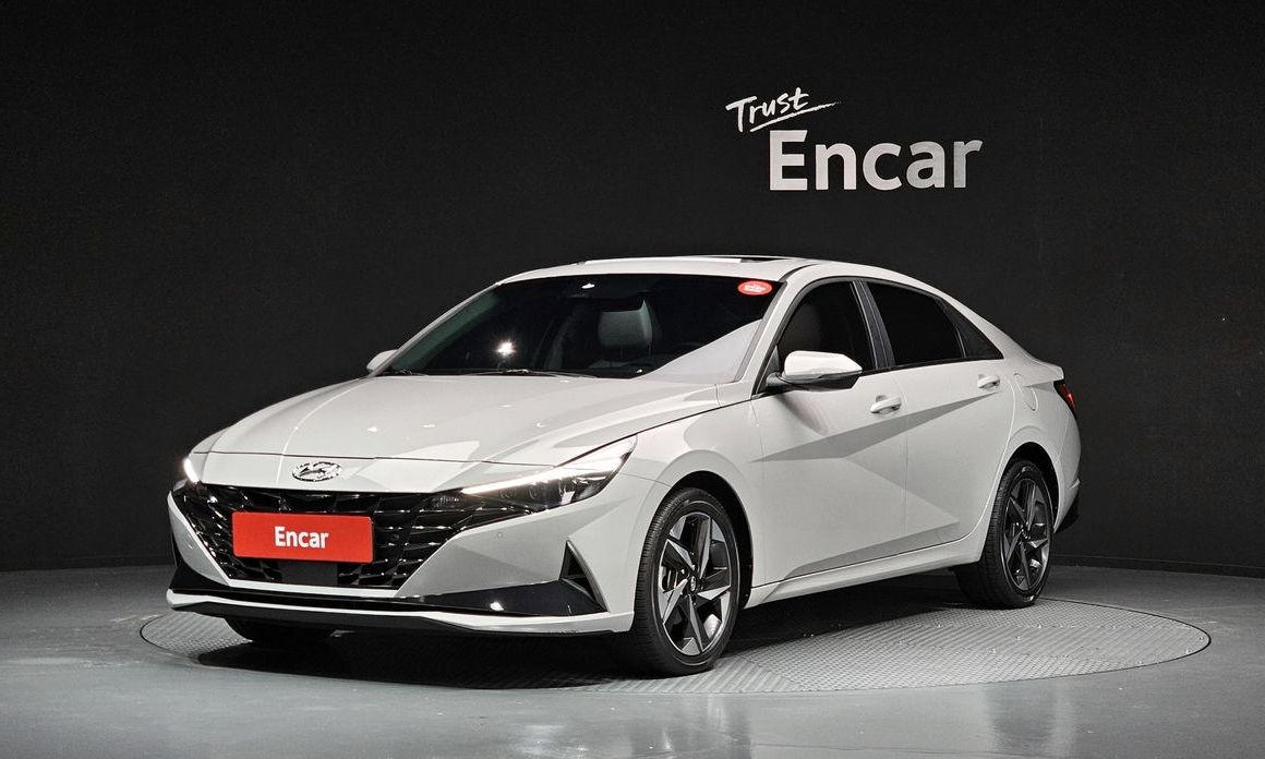 Hyundai AVANTE 2023
