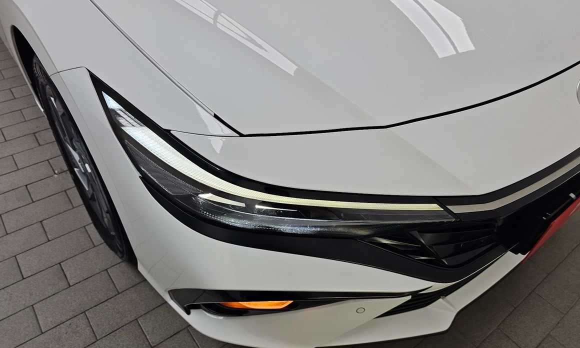 Hyundai AVANTE 2025