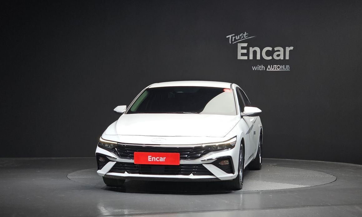 Hyundai AVANTE 2025