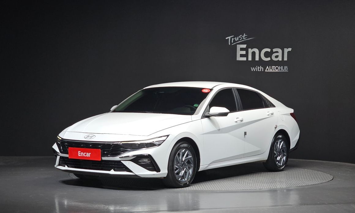 Hyundai AVANTE 2025