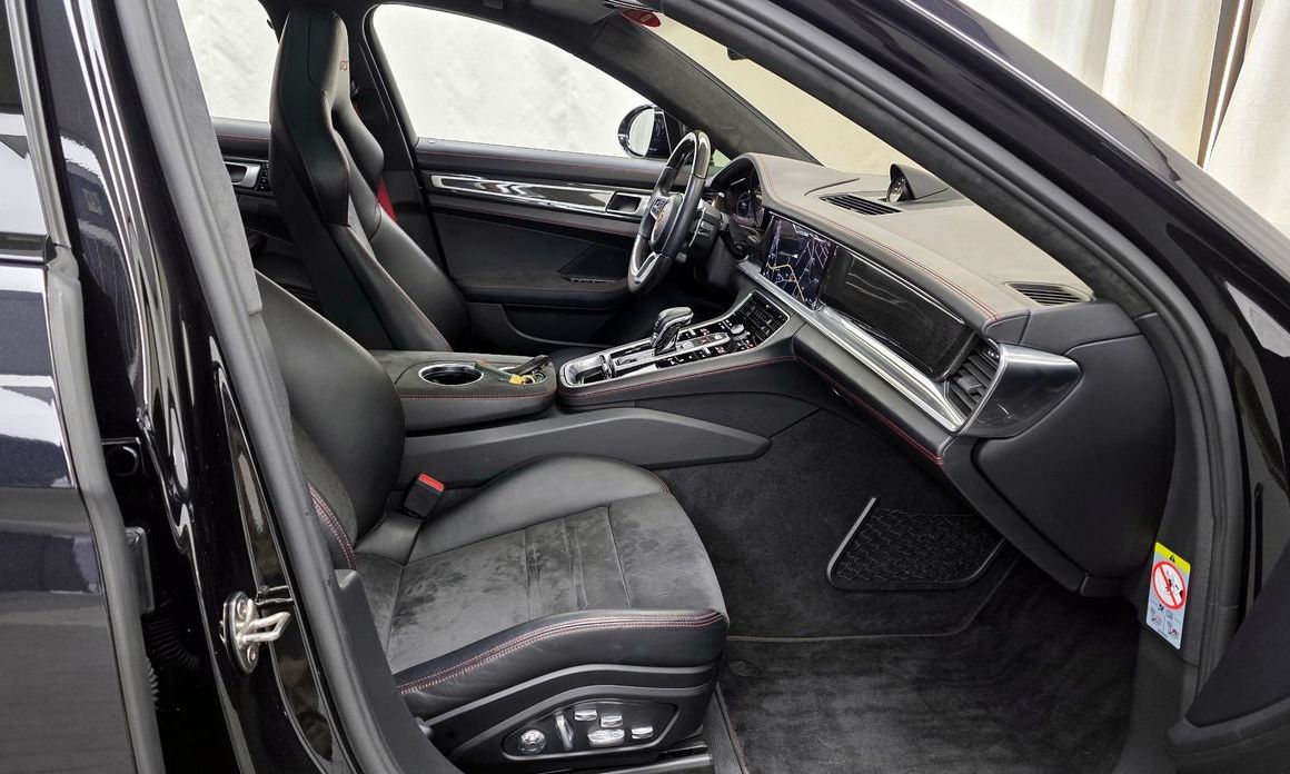 Porsche Panamera 2020