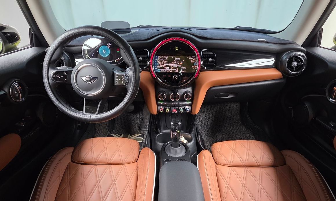 Mini Cooper 2024