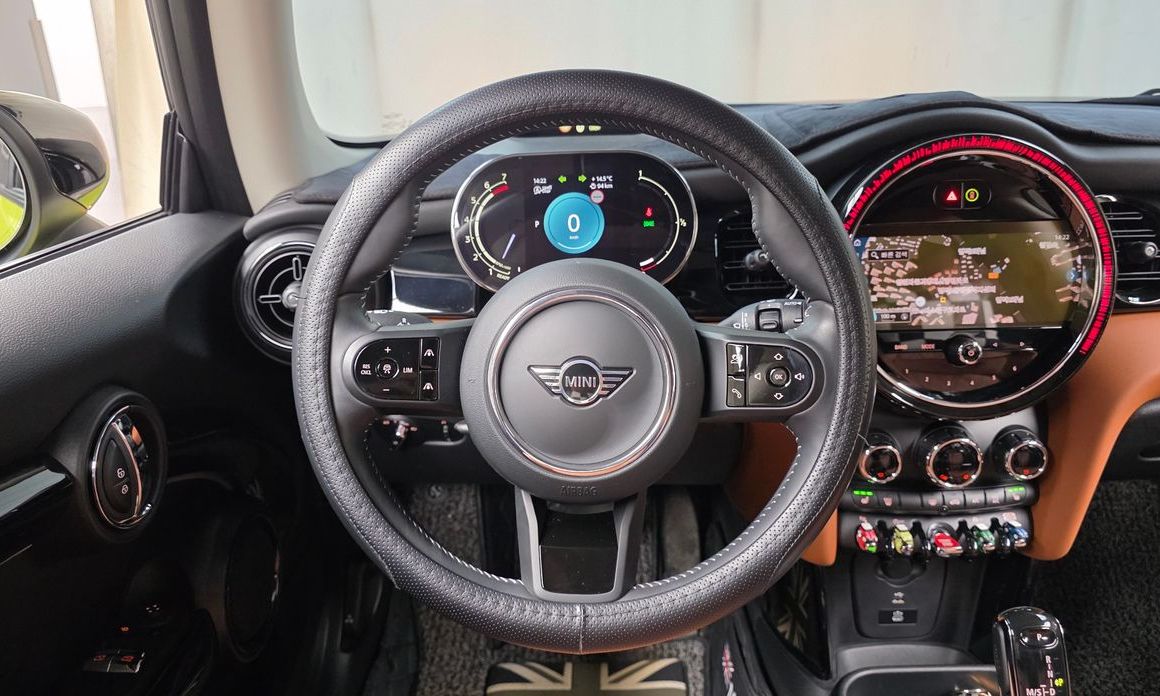 Mini Cooper 2024