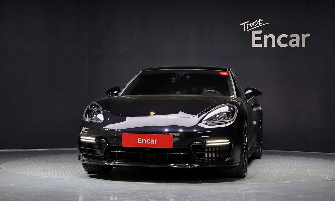 Porsche Panamera 2020