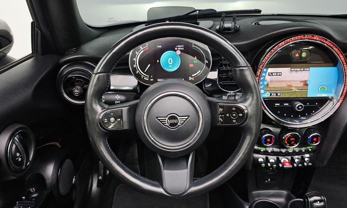 Mini Cooper Convertible 2024