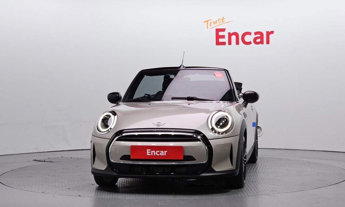 Mini Cooper Convertible 2024