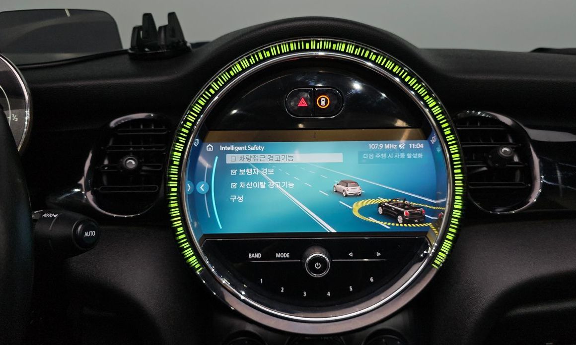Mini Cooper Convertible 2024