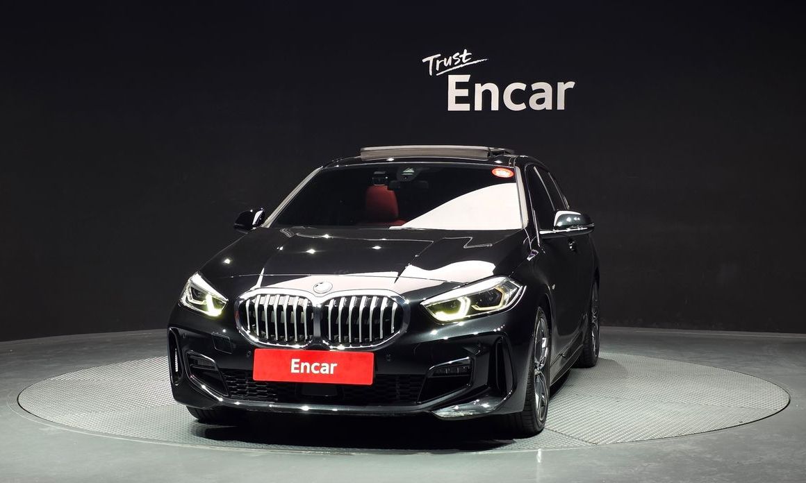 BMW 1-Series 2021