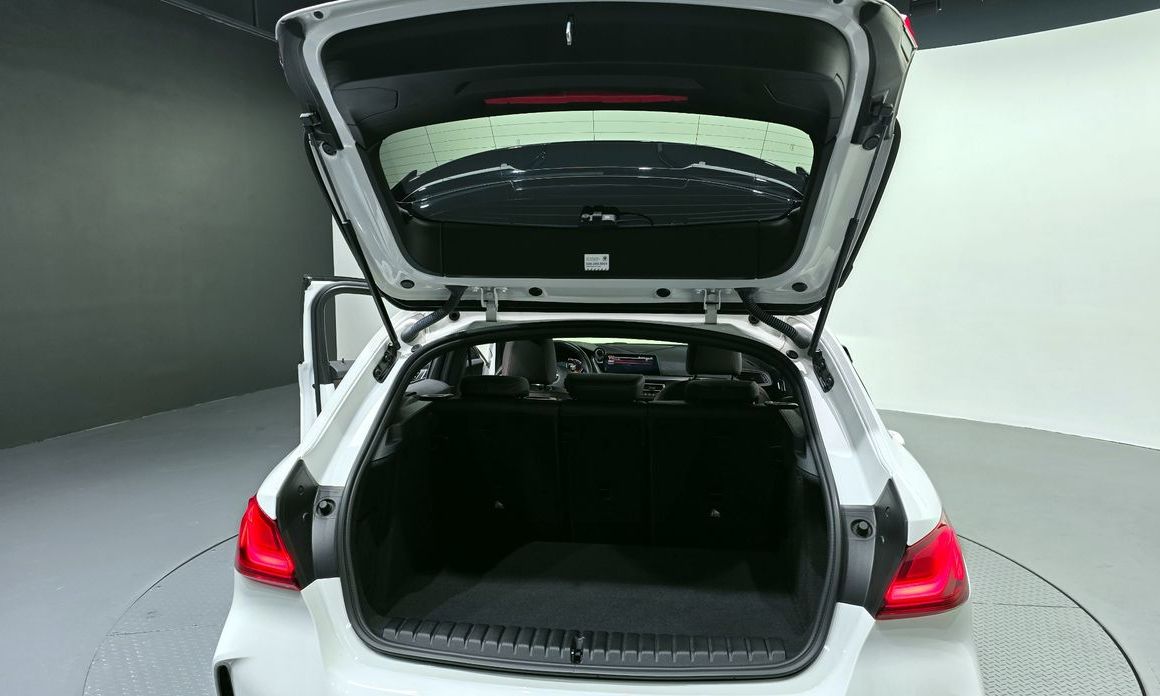 BMW 1-Series 2021
